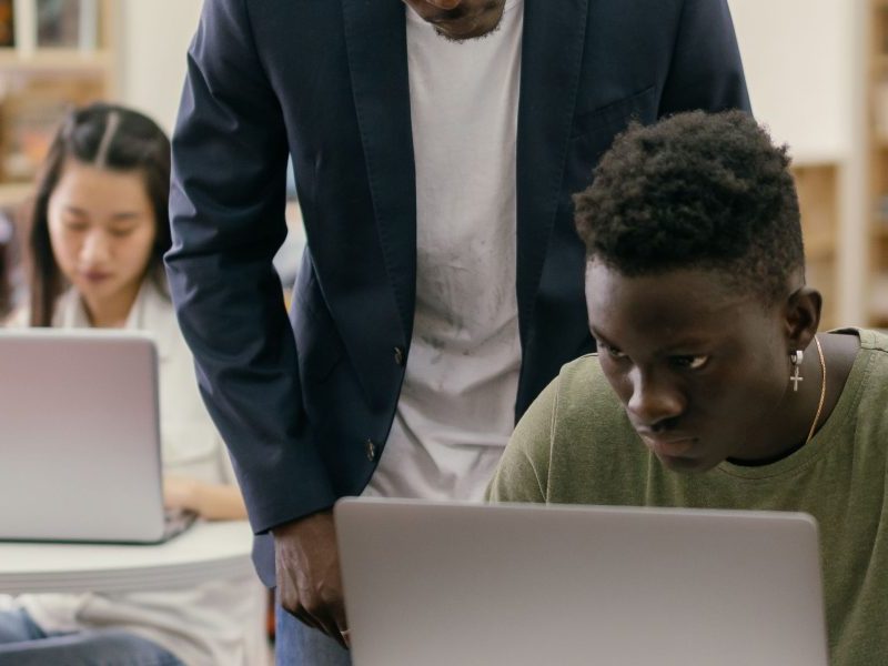 This article explains why a single acceptance-rate percentage can be misleading for applicants and researchers by unpacking how schools define and report applic...