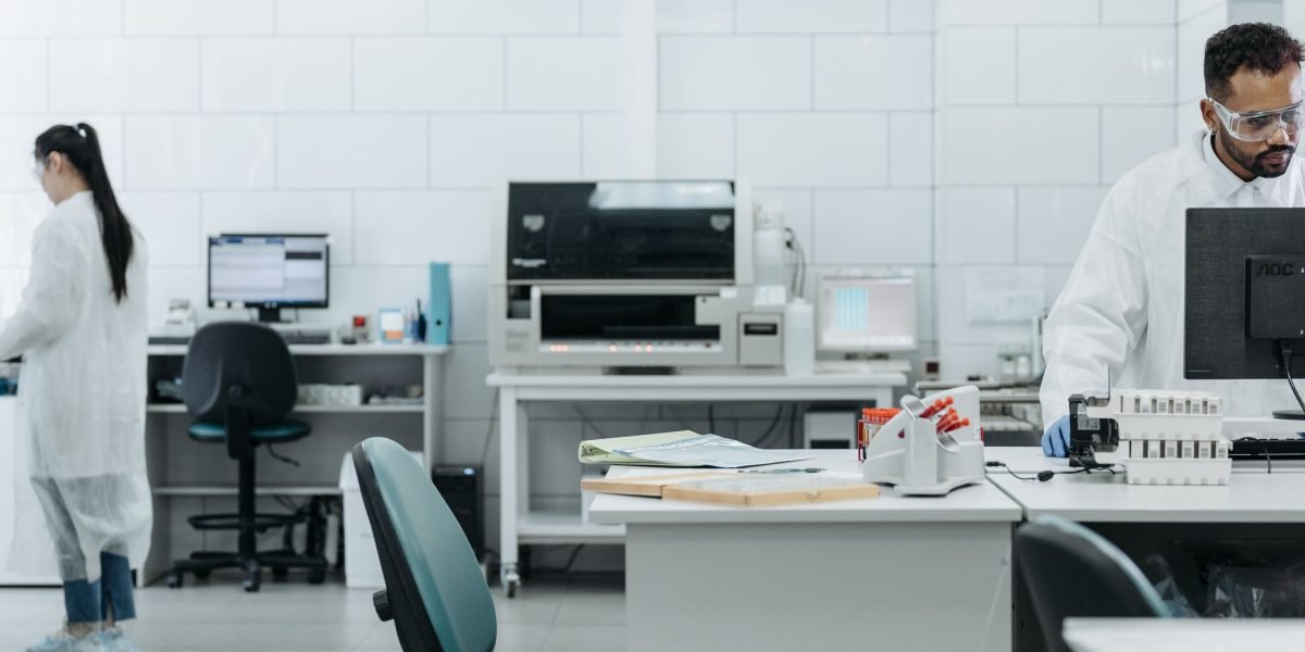 Choosing the right U.S. university in 2026—especially for medicine or technology—requires more than memorizing rank lists. This article explains the key differe...